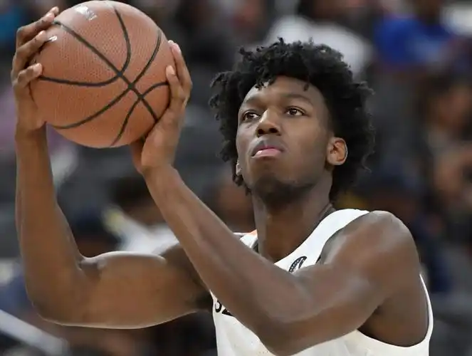 榜眼再就业,怀斯曼或拿2年意向合同,天时地利或成其翻身良机