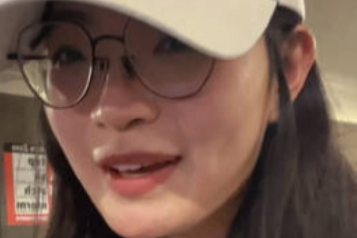 直播吧驻湾区记者来到赌城啦✈️一起来关注杨瀚森和勇士的比赛吧