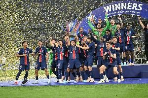 华体会官网-队报：马克龙将在爱丽舍宫接见巴黎，球队庆祝活动将持续至深夜