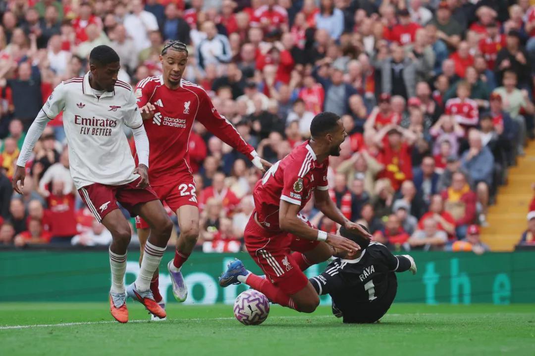 枪手挖到宝了！夏窗新援闪耀安菲尔德 转会费仅花1500万