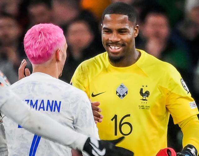 华体会官方网站-聪明帕瓦尔与德尚和解，灵猫迈尼昂致敬班克斯