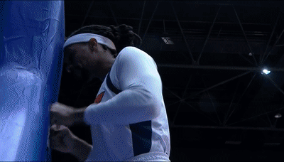 华体会官网-破案！胡明轩状态一好，徐杰却又摆烂原因找到，媒体人说出大实话