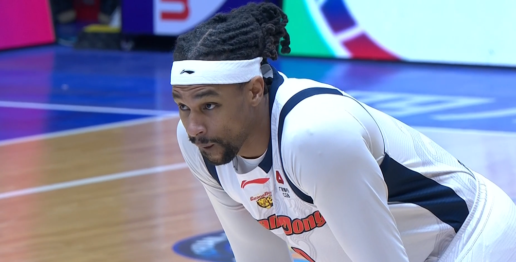 华体会官网-破案！胡明轩状态一好，徐杰却又摆烂原因找到，媒体人说出大实话