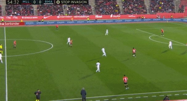 华体会体育-【早报】争冠白热化！曼城爆冷战平，利物浦球迷滑跪！