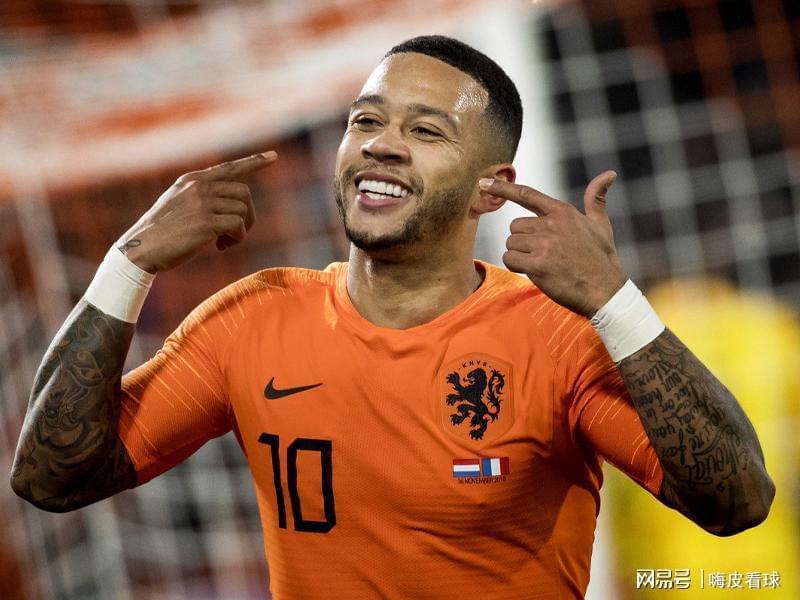 16队晋级世界杯，德国将步意大利后尘，荷兰只能靠曼联两名弃将